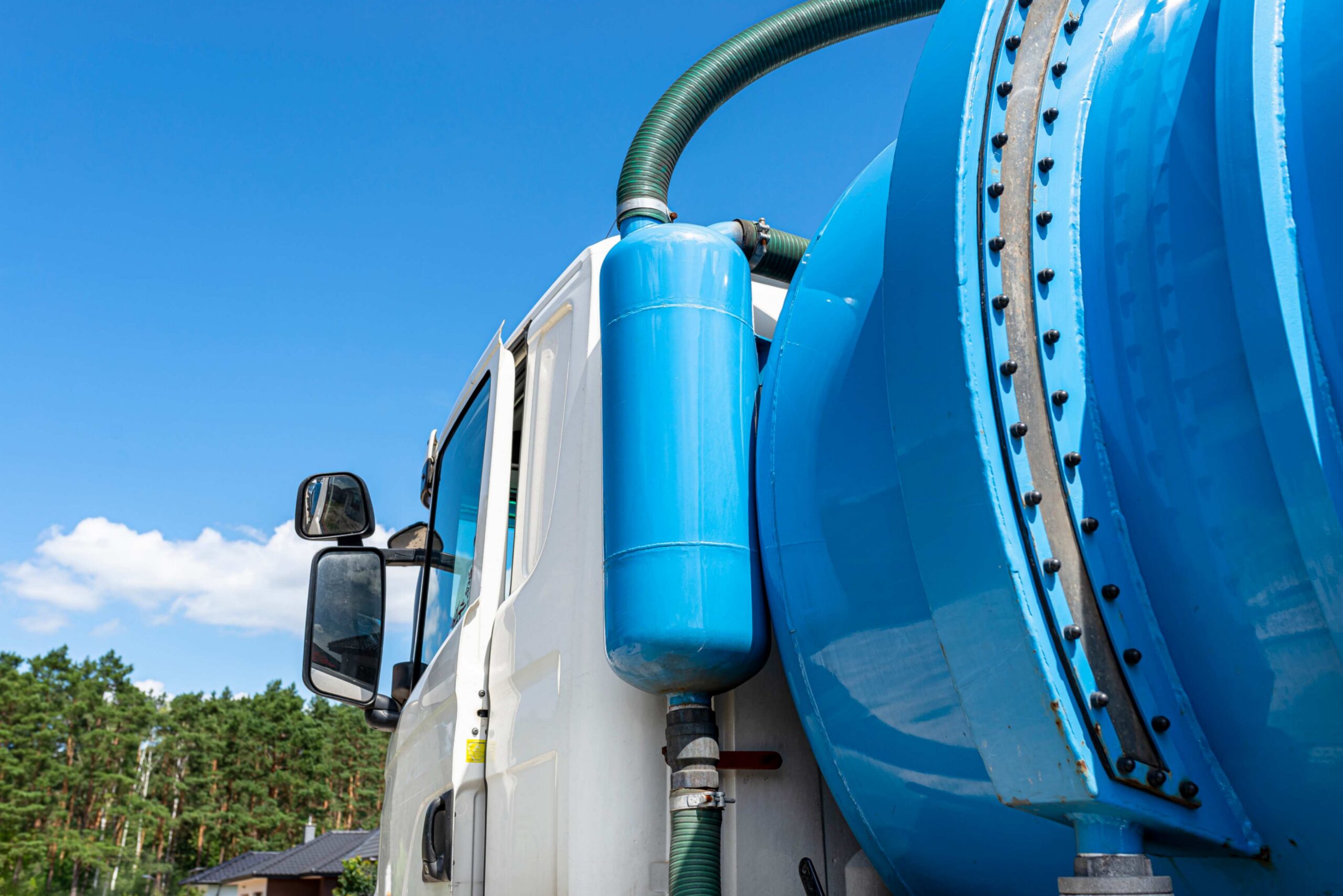 how often to pump septic tank family of 4